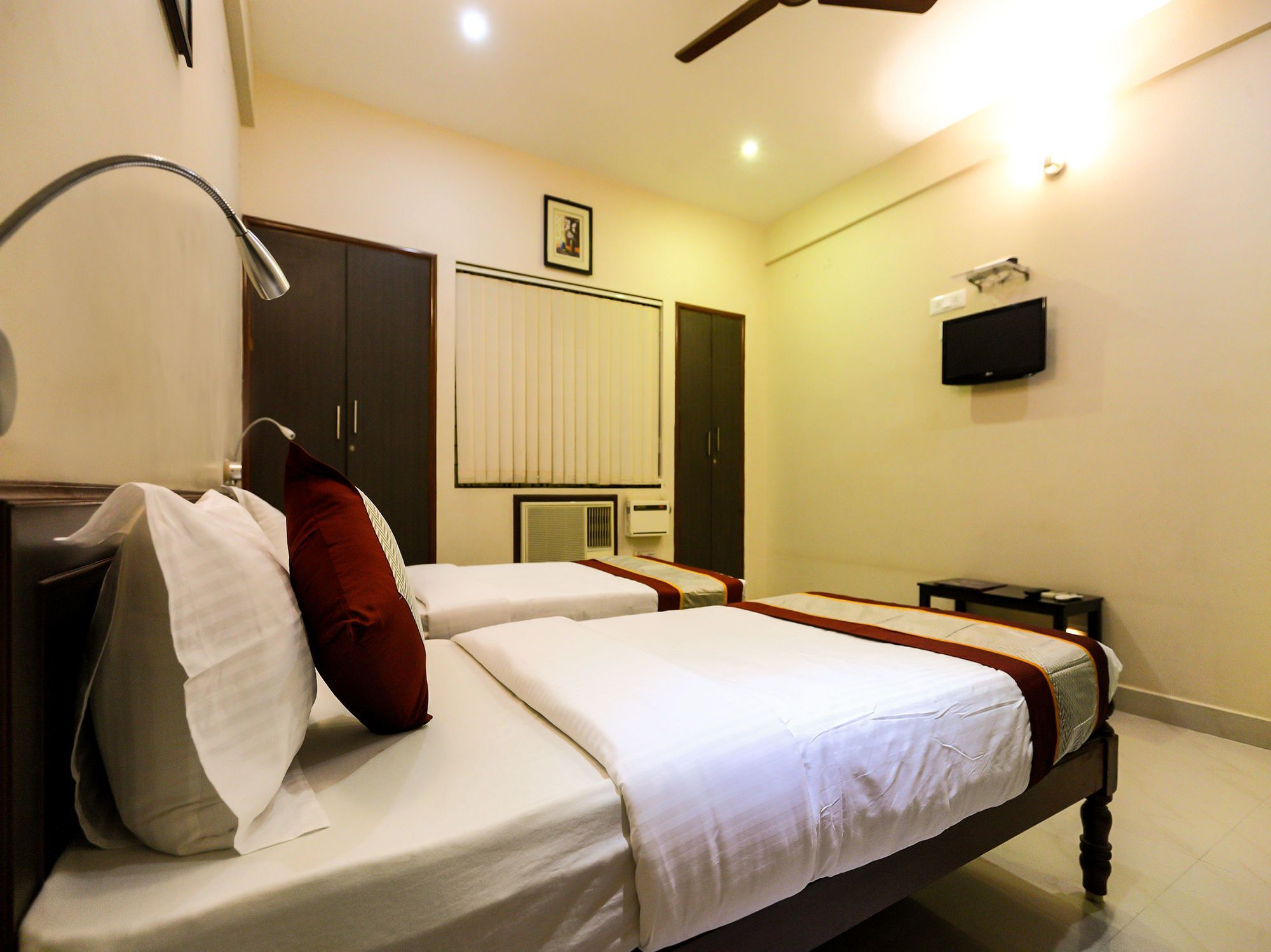 Oyo Flagship 12665 Chrompet Hotel Chennai Luaran gambar